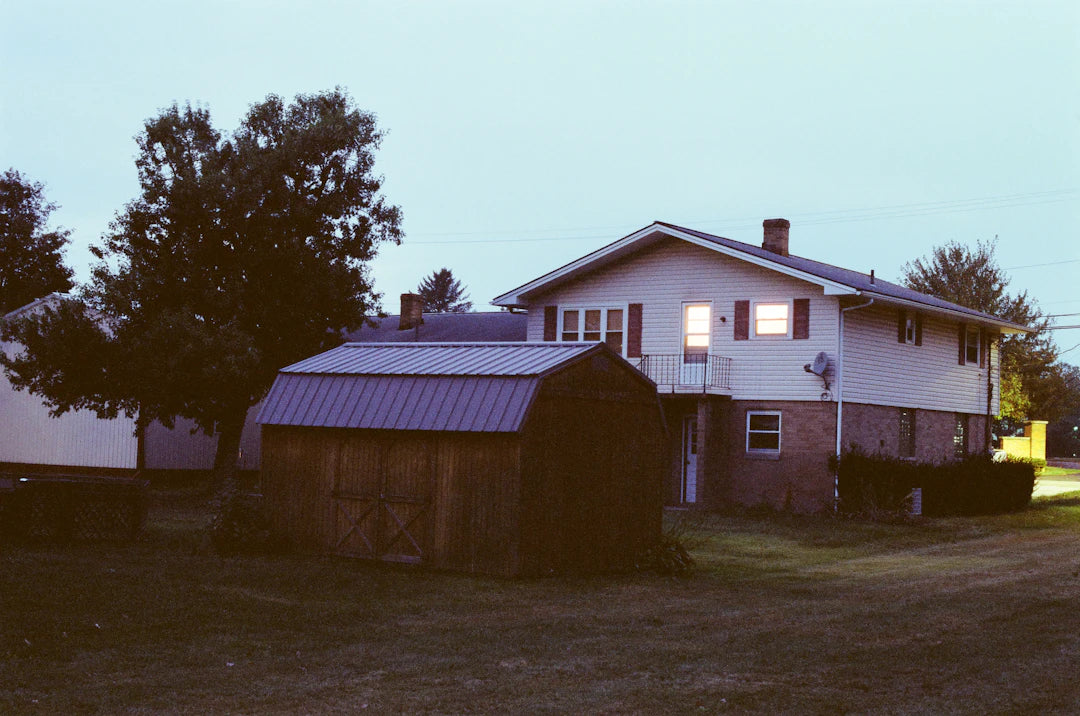 Designing Your Ideal Off-Grid Home: Key Considerations — Modern ...